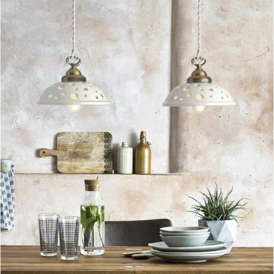 country lyukacsos mediterran stilusu keramia lampaburas fuggesztek kis lampa vintage country ebedlo konyha vilagitas videki provence porcelan lyuakcsos csipkes.jpg